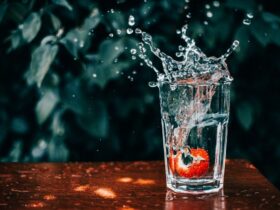 Eau alcaline : vrais effets, idées reçues et précautions