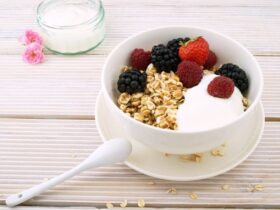 Petit déjeuner anti-arthrose : aliments utiles et fausses promesses